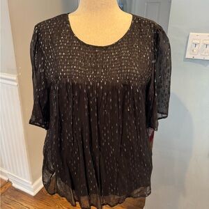 Velvet by Graham & Spencer metallic chiffon Blouse in XL